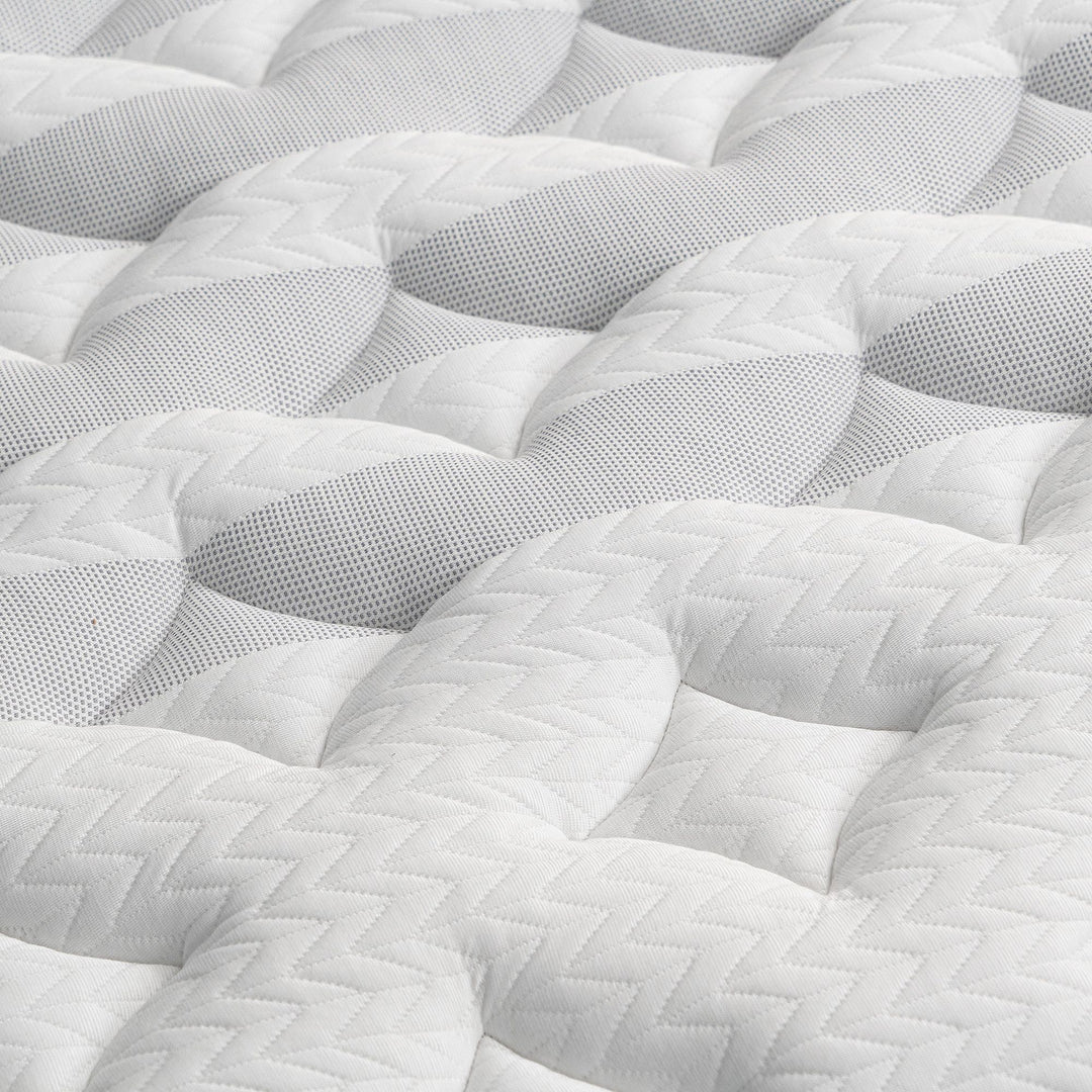 Sapira Chill ® Firm Mattress by Leesa