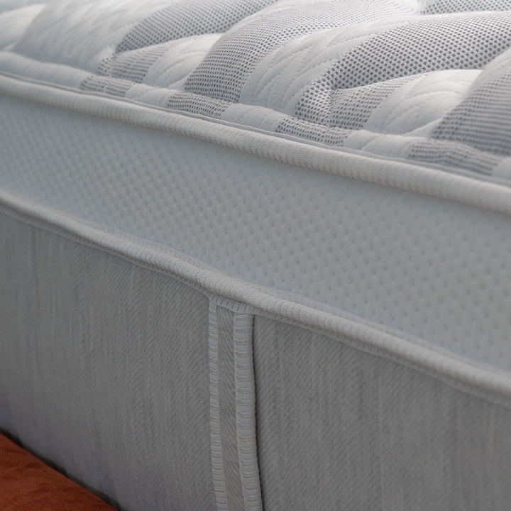 Sapira Chill ® Firm Mattress by Leesa